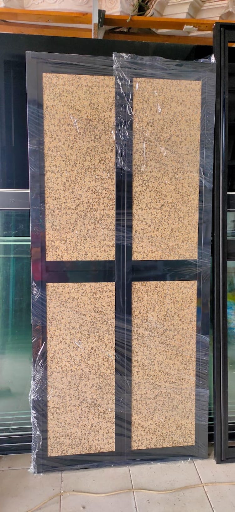 Pintu 8